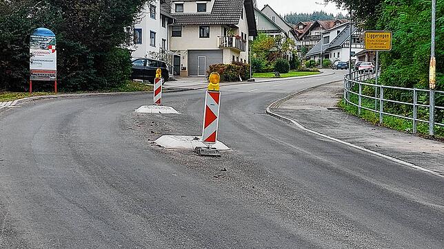 Die vor wenigen Wochen fertiggestellte Radfahrquerung am Ortseingang von Liggeringen hat auch eine geschwindigkeitsreduzierende Wirkung ...