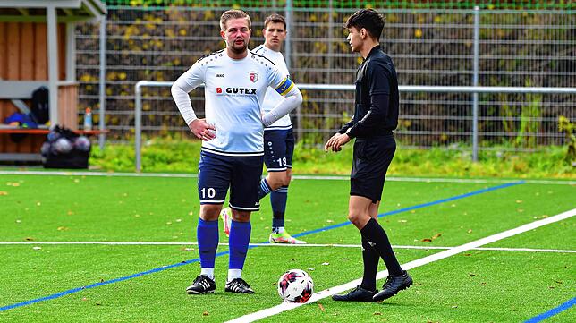 Bild 2: FC Schlüchttal besiegt FC Wallbach mit 5:2 &ndash; und wir haben Bilder!