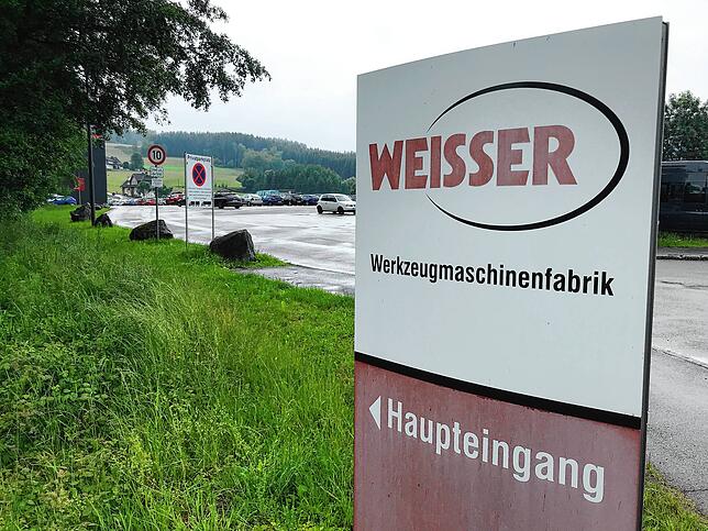 Bei J.G. Weisser muss man seinen Test beim Vorgesetzten zeigen, wenn man nicht geimpft oder genesen ist.
