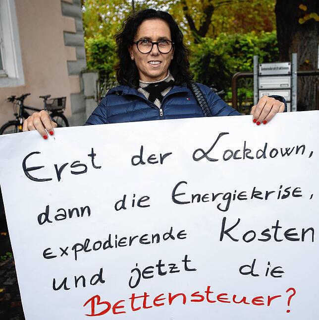 Gabriela Ganter, Hotel Mohren und Hotel 47 Grad: „Sie sägen auf dem Ast, auf dem sie sitzen. Wenn die Bettensteuer eingeführt ...
