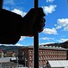 Die Justizvollzugsanstalt in Freiburg gehört zu den älteren Gebäuden: Die Hauptanstalt wurde 1878 fertigstellt. Doch der Bau ist kein ...