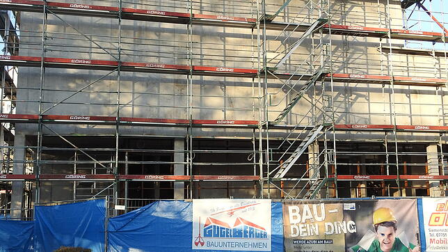 Der Neubau der Schulsporthalle beim Schulzentrum im November 2017.
