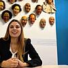 Saray Paredes Zavala an ihrem Arbeitsplatz im Museum Narrenschopf. Die 33-jährige Kulturwissenschaftlerin widmet sich in ihrem Podcast ...
