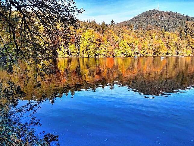 Herbststimmung am Bergsee in Bad Säckingen.