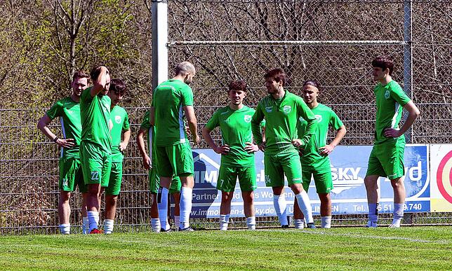Bild 23: FC Überlingen besiegt DJK Donaueschingen mit 2:1. Wir waren mit der Kamera dabei!