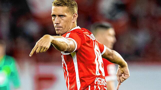 Freiburgs Stürmer Nils Petersen hört nach dieser Saison auf.