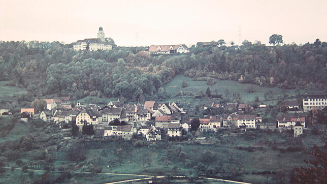 Auf der alten Stühlinger Stadtansicht ist die alte Gerbe gut zu sehen. Es ist das unterste Gebäude in der Bildmitte.