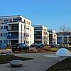Auch Immobilien schädigen die Umwelt, je nachdem, wie klimafreundlich sie gebaut sind.