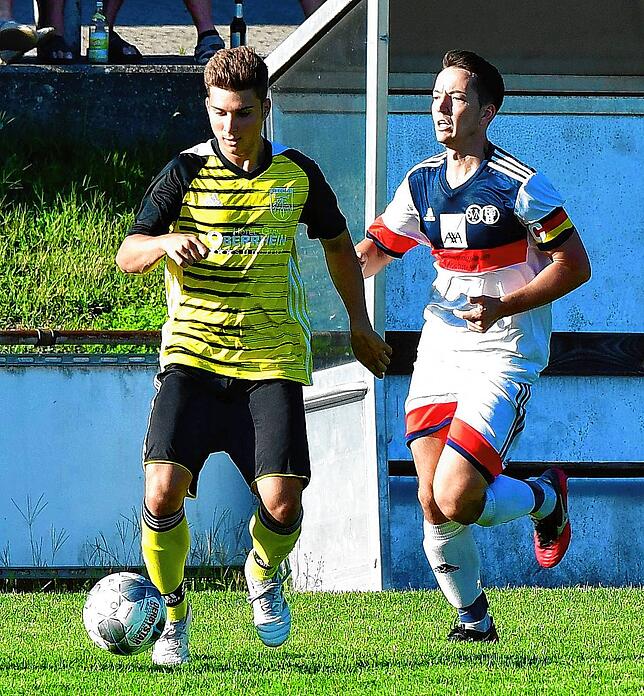 Bild 41: SV Eichsel dreht binnen drei Minuten das Spiel im Rothaus-Bezirkspokal zum 4:3-Sieg bei der SG Niederhof-Binzgen &ndash; und wir haben Bilder!