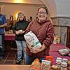 Thomas Mackowiak, Bärbel Endress und Franziska Trunz (von links) von der Narrenzunft Schnabelgiere organisieren die ...