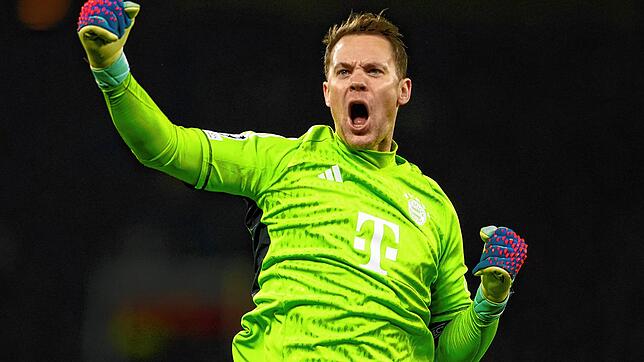 Münchens Torhüter Manuel Neuer beim Champions-League-Spiel gegen Manchester United. Im Achtelfinale treffen die Bayern auf Lazio Rom