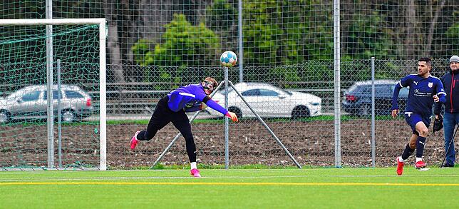 Bild 13: FC Tiengen 08 und der VfB Waldshut trennen sich 1:1 im Derby &ndash; und wir haben Bilder!