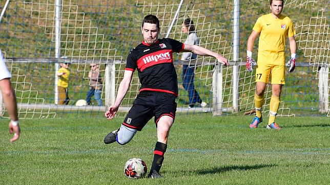 Zuversichtlich: Sportchef Michael Emmerich (28) blickt mit dem FC RW Weilheim dank der erfolgreichen Nachwuchsarbeit optimistisch nach vorn.