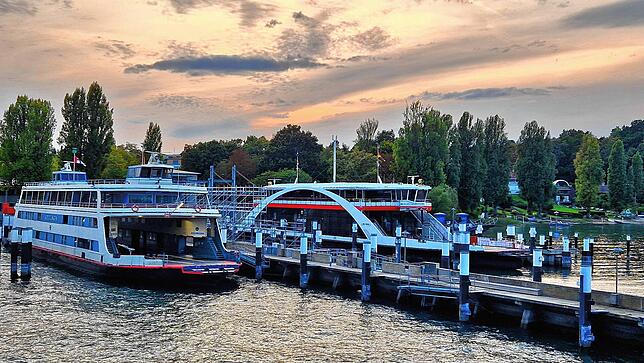 Das Fährschiff Richmond (rechts) liegt erneut bewegungslos im Hafen von Staad, neben ihm hier die „Kreuzlingen“. Ab Mitte Oktober soll ...