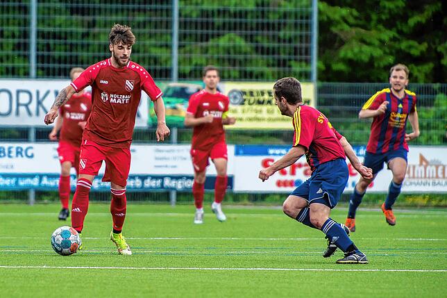Bild 21: FC Bergalingen feiert den Titel durch einen 3:2-Sieg gegen den SV Buch II &ndash; und wir haben Bilder!