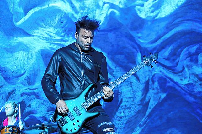 Bild 3: Einer der Topacts am Sonntag: Muse rockt beim Southside