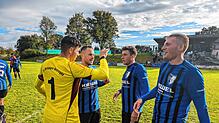 Die Spieler des SV Orsingen-Nenzingen können dank des Auswärtssiegs in Owingen den Tabellenkeller verlassen.