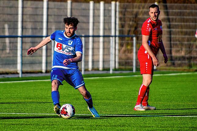 Bild 4: FC Erzingen siegt mit 4:1 beim FC Wallbach &ndash; und wir haben Bilder!