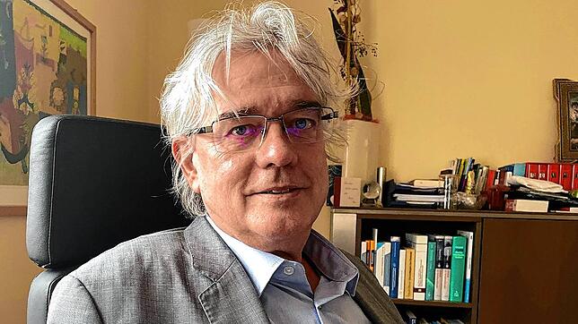 Norbert Grülke ist ärztlicher Leiter der Luisenklinik in Bad Dürrheim, wo auch Kinder und Jugendliche stationär behandelt werden.
