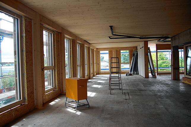 Ab dem zweiten Obergeschoss ist das neue Gebäude der Stadtwerke aus Holz gebaut.