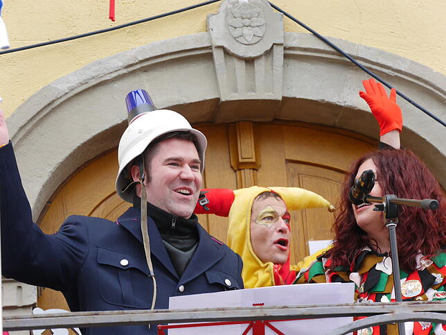 Bild 14: Bilder vom Schmotzigen in Hilzingen: Fasnacht 2025 mit buntem Treiben!