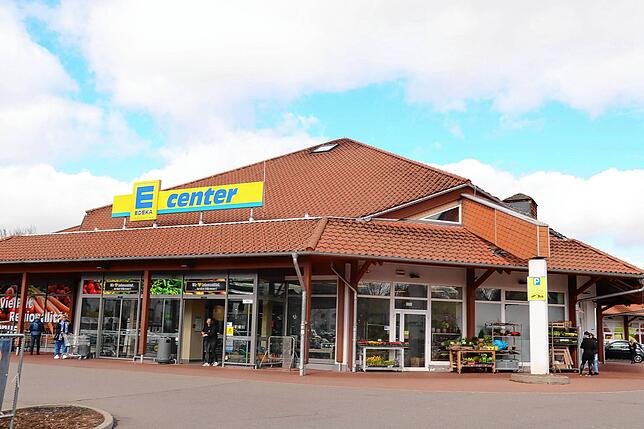 Das E-Center von Edeka an der Hagelrainstraße in Donaueschingen: Edeka Südwest sieht wegen des Mehrwertsteuerbeschlusses hohe ...