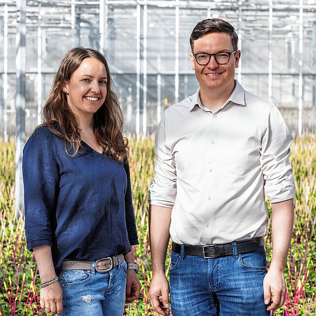 Peter Stader hat die Geschäftsleitung an seine Kinder Marlen Friedrich und Moritz Stader übergeben. Beide haben Gartenbau studiert und ...