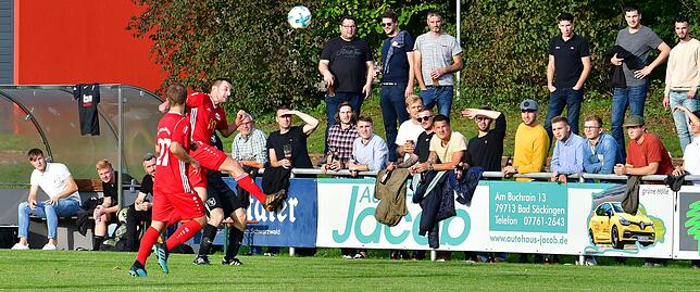 Bild 23: FC Wallbach muss mit einem 1:1 gegen den SV Buch zufrieden sein &ndash; und wir haben Bilder!