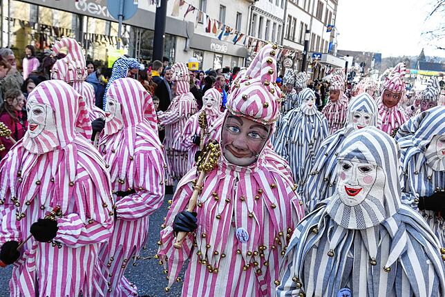 Bild 39: Alle Bilder zum Narrenbaumzug durch die Singener Innenstadt
