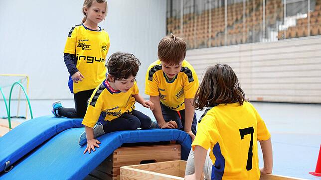 So klein und sportlich schon so aktiv: Nach der Corona-Pandemie ist das Programm Sportgarten für Konstanzer Kita-Kinder wieder ...