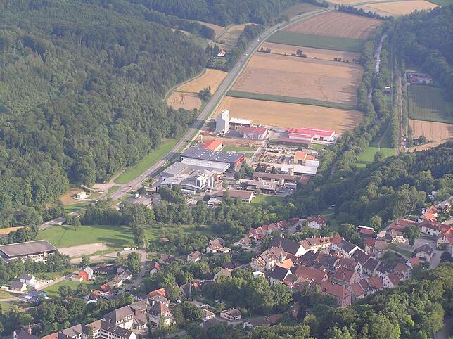 Ein Blick auf die Stühlinger Altstadt mit ihrer interessanten Geschichte. Im Hintergrund das Stühlinger Gewerbegebiet in der ...