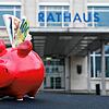 Der Rubel rollte im Jahr 2021 in Singen: Das Jahresergebnis der Stadt fällt knapp 10,1 Millionen Euro höher aus, als geplant.