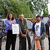Freuen sich schon auf den Skatecup (von links): Vincent Schultheiss und Leonie Schmitt von der mobilen Jugendarbeit Singen, Rolf ...