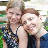 Andrea Wäsch, 49, und ihre Tochter Tessa. Die Familie lebt in Konstanz.