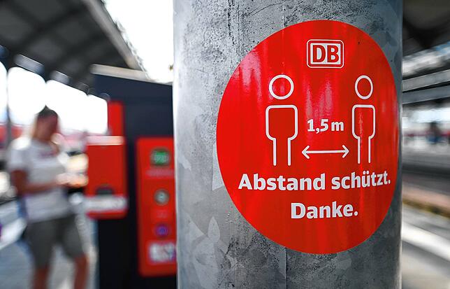 In der Theorie gut gedacht, in der Praxis schwer umsetzbar: Angesichts zu kleiner Fahrzeugeinheiten lässt sich die Abstandsregelung in ...
