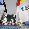 Hier liegt der Bodensee Yacht-Club Überlingen (gelbes Boot) noch in Führung. Am Ende wurde das Team 16. Der Württembergische Yacht-Club ...