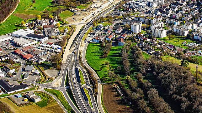 Blick auf die B33 im Bereich Allensbach.