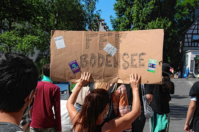 Bild 6: &bdquo;Fridays for Future&ldquo; in Überlingen: Klimaaktivisten machen keine Sommerpause