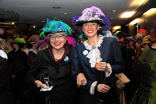 Bild 6: Ein Abend in Samt und Seide: Die Villinger alten Jungfere zeigen eindrucksvolle Eleganz – die Bilder!