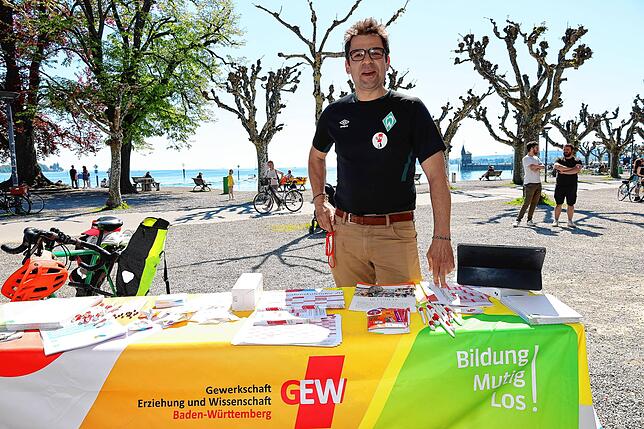 Bild 22: 1. Mai in Konstanz: So bunt war der Protest am Bodenseeufer – mit Reden und Kundgebung