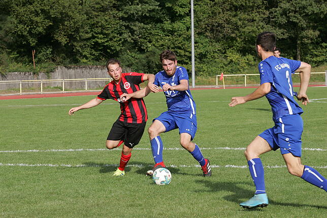 Bild 6: FC Geißlingen siegt beim FC 08 Bad Säckingen mit 2:0 &ndash; wir haben die Bilder!