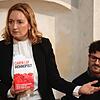 Caren Lay, Sprecherin für Mieten-, Bau und Wohnungspolitik der Linksfraktion im Bundestag, stellt ihr Buch &bdquo;Wohnopoly&ldquo; in ...