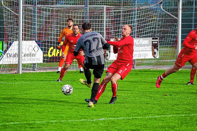 Bild 24: SV Jestetten gewinnt Kellerduell beim FC Hochrhein – und wir haben Bilder!