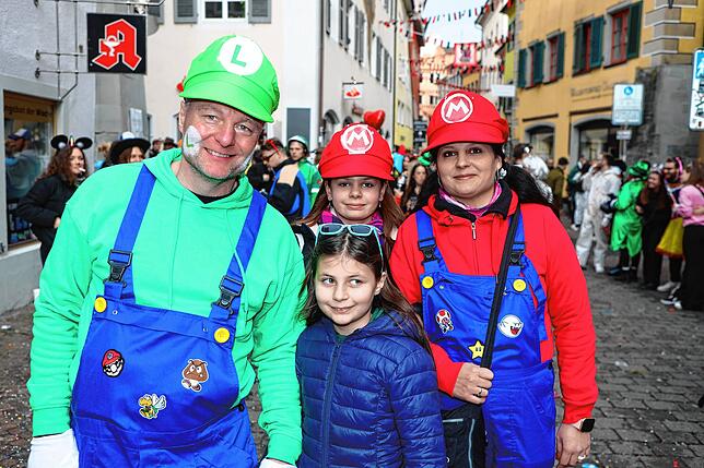 Bild 28: Ho Narro! Die Straßenfasnacht in der Konstanzer Altstadt ist in vollem Gang