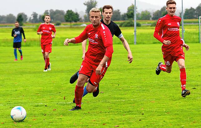 Bild 9: Die besten Bilder der Kreisliga-A-Partie zwischen der SG Stahringen/Espasingen und der SV Emmingen-Liptingen
