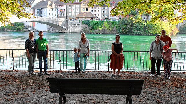 Zum Kirchenlieder-Singen traf sich eine kleine Gruppe am Sonntag in der Codman-Anlage. Geleitet wurde die musikalische Zusammenkunft von ...