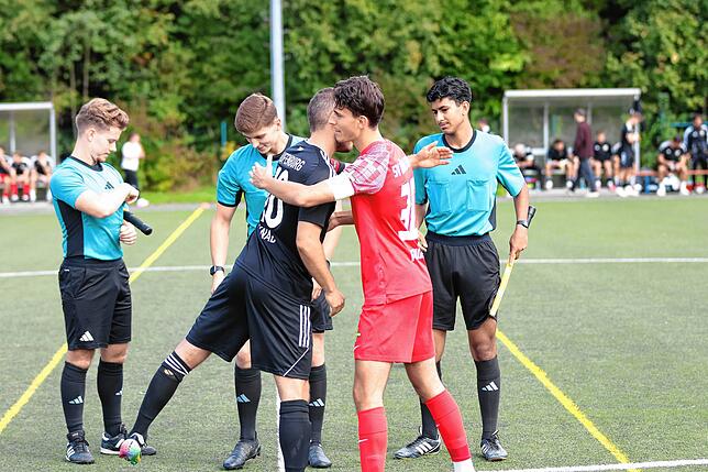 Bild 5: SV 08 Laufenburg spielt 2:2 gegen den SV Bühlertal – und wir haben Fotos!