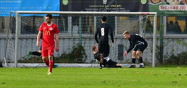 Bild 11: Bosporus FC Friedlingen und der FC Wallbach trennen sich 2:2 &ndash; und wir haben Bilder!