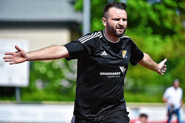 Jubel: Leistungsträger Bujar Halili will auch am Samstag gegen den FC Zell jubeln. .