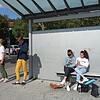 Der Überlinger Jugendgemeinderat setzt sich für ein besseres Angebot von öffentlichen Verkehrsmitteln ein. Hier warten Victor Kliewer, ...